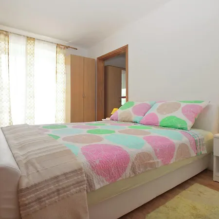 House Ljubko 1716 Сasa de vacaciones